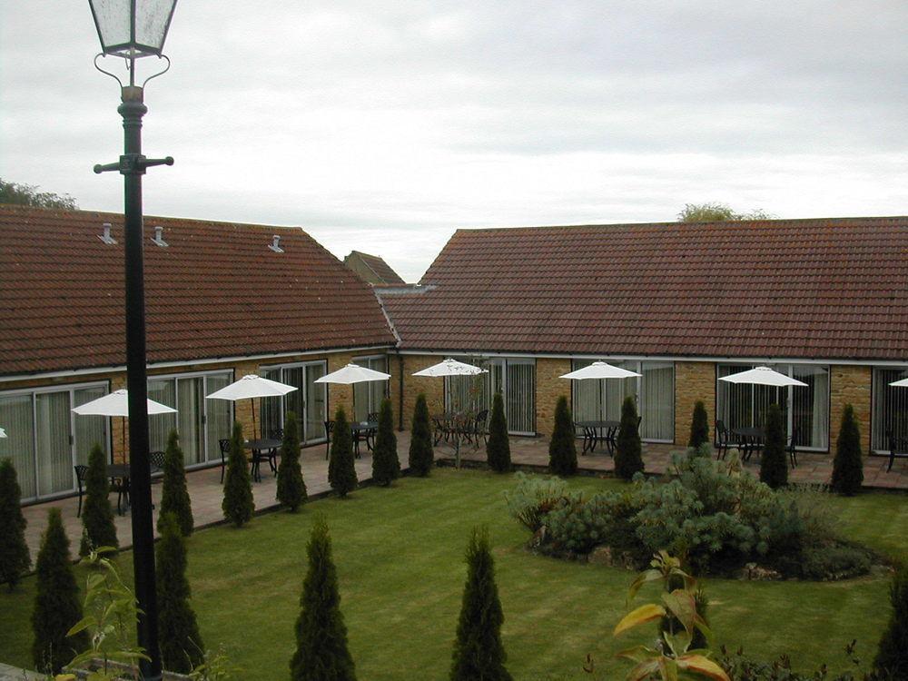 Hollies Hotel Martock Exterior foto
