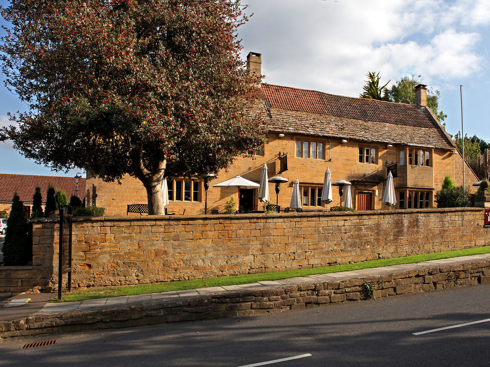 Hollies Hotel Martock Exterior foto